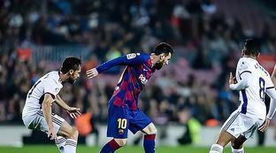 子振荡的重 子振荡的重